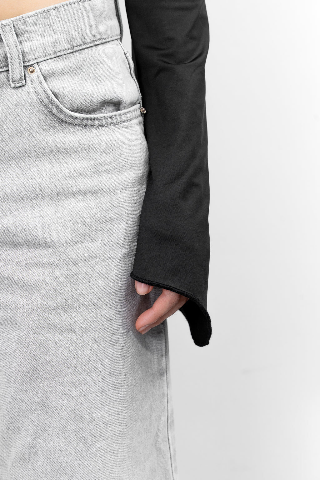 STRUCTURED SQUARE NECK TOP - Black