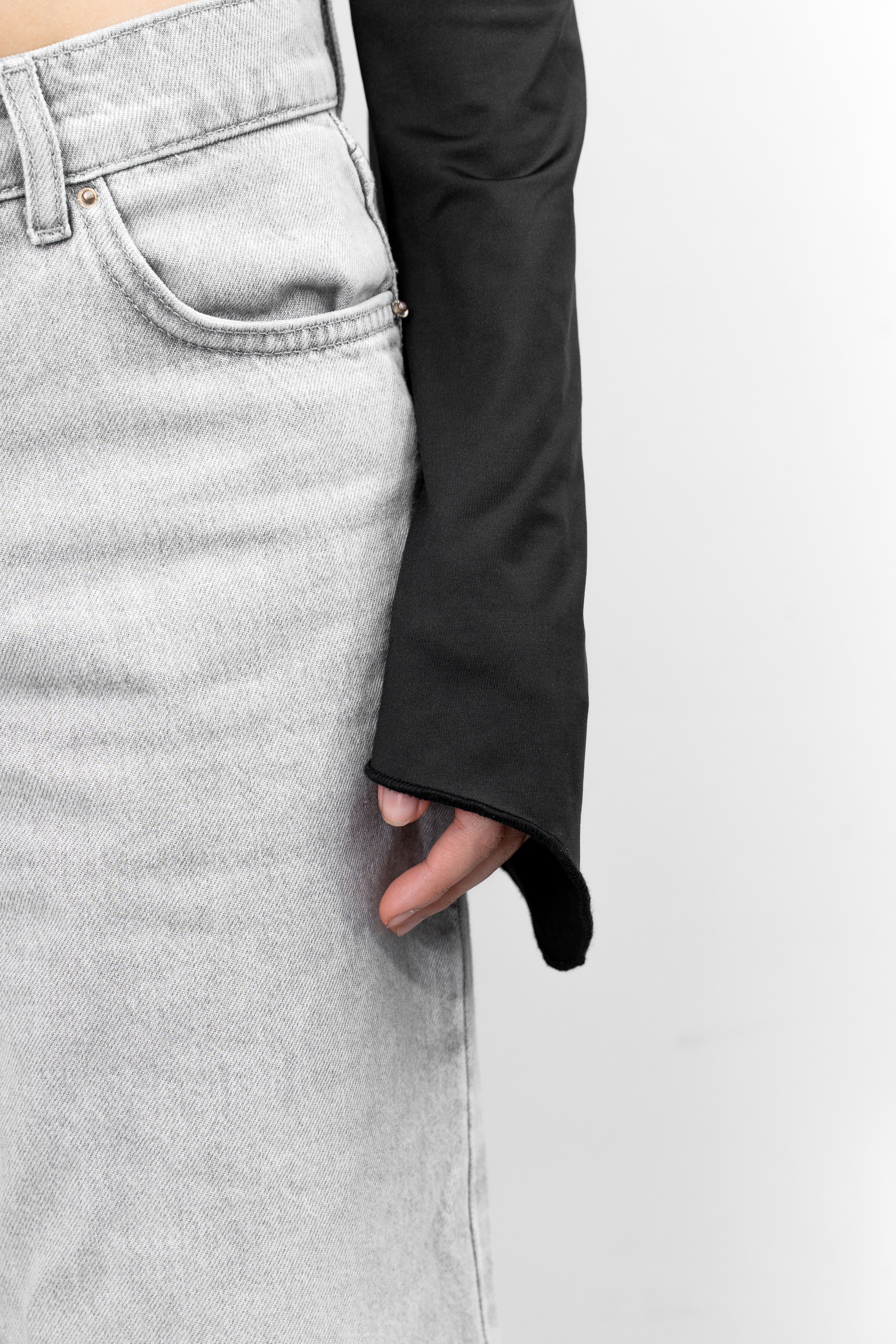 STRUCTURED SQUARE NECK TOP - Black